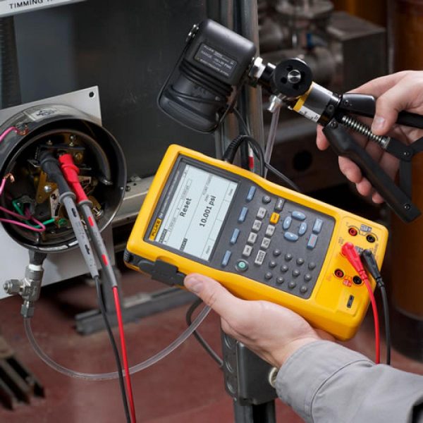 Fluke 750 Series Documenting Process Calibrators