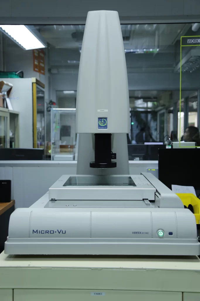 เครื่อง Vision Auto Measuring Machine ที่บริษัทฯ ใช้สอบเทียบ Test Sieve,สอบเทียบเครื่องมือวัด